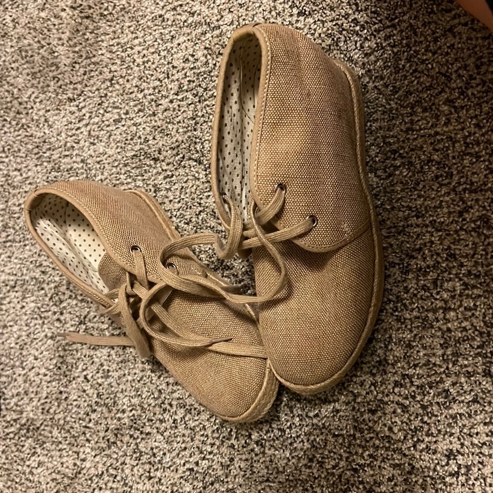 ALDO brown canvas wedge sneaker